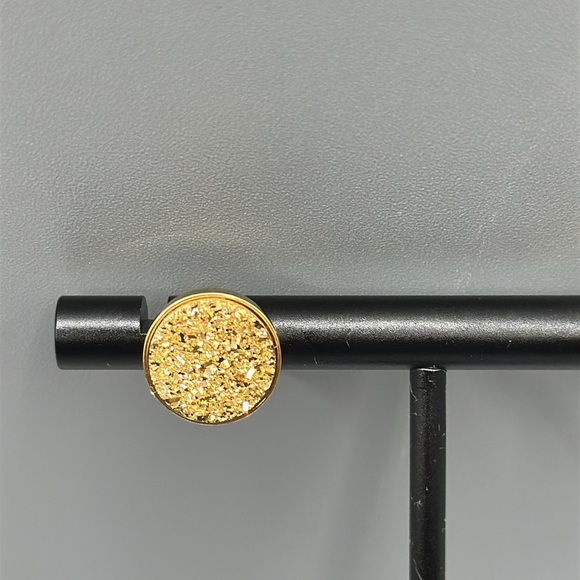 Sparkly gold druzzy silver 925 and gold plated stud post earrings - Picture 3 of 9